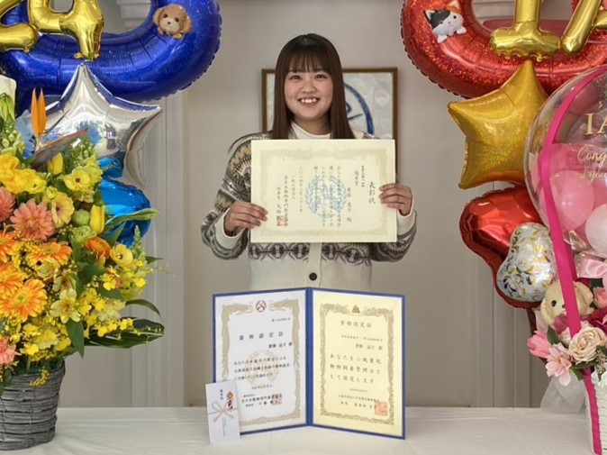 公認家庭犬訓練士初級優秀賞 写真