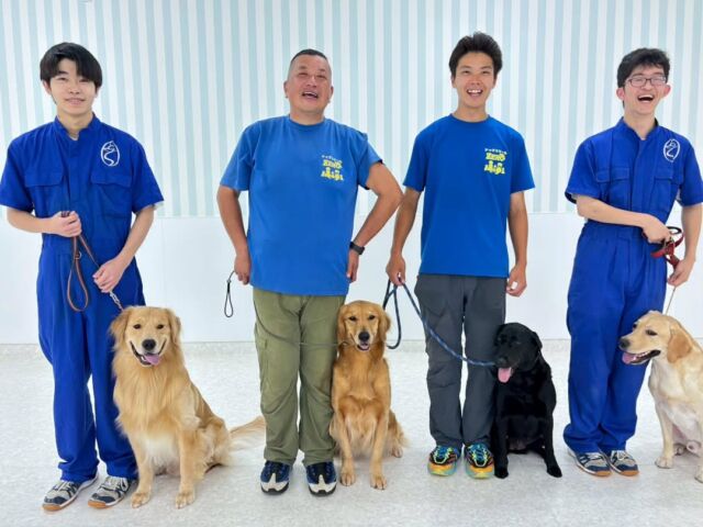 夏休みの登校日🌻
#訓練実習 は犬🐶のしつけ、訓練教室オーナーのS先生とＴ先生の授業でした✨

基本訓練をメインで行いました‼️
たくさんの課題をいただいたので夏休みの間レベルアップ出来るよう頑張りましょう😊

先生、次回もよろしくお願いいたします🙇
🐾⁡
⁡🐾⁡
⁡🐾
⁡⁡⁡⁡#いばらきどうぶつ専門学校 #いばらき動物専門学院 #動物専門学校 #いばどう #土浦市 #トリマー #ドッグトレーナー #動物看護師 #動物臨床助士 #飼育員 #ライセンス取得 #実習 #パートナードッグ #可愛い #iASC #いば動 #茨城 #動物 #専門 #学校 #犬 #オープンキャンパス #個別面談 #水戸動物専門学校 #dogschoolzero⁡ #現役のプロから教わる授業