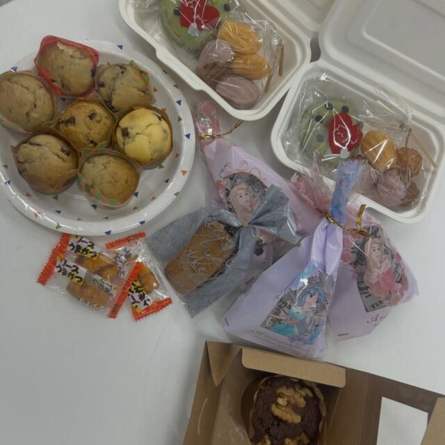 ⁡Happy Valentine❤🍫🎁
⁡
今年も素敵な🎁✨
⁡
みんなありがとう😭
🐾
🐾⁡
⁡🐾⁡
⁡#いばらきどうぶつ専門学校 #いばらき動物専門学院 #動物専門学校 動物 トリマー ドッグトレーナー 家庭犬訓練士 動物看護師 動物臨床助士 飼育員 🐶 dog doglovers 土浦 土浦駅 水戸 水戸動物専門学校  つくば 日立 担当犬 パートナードッグ 犬 かわいい⁡⁡